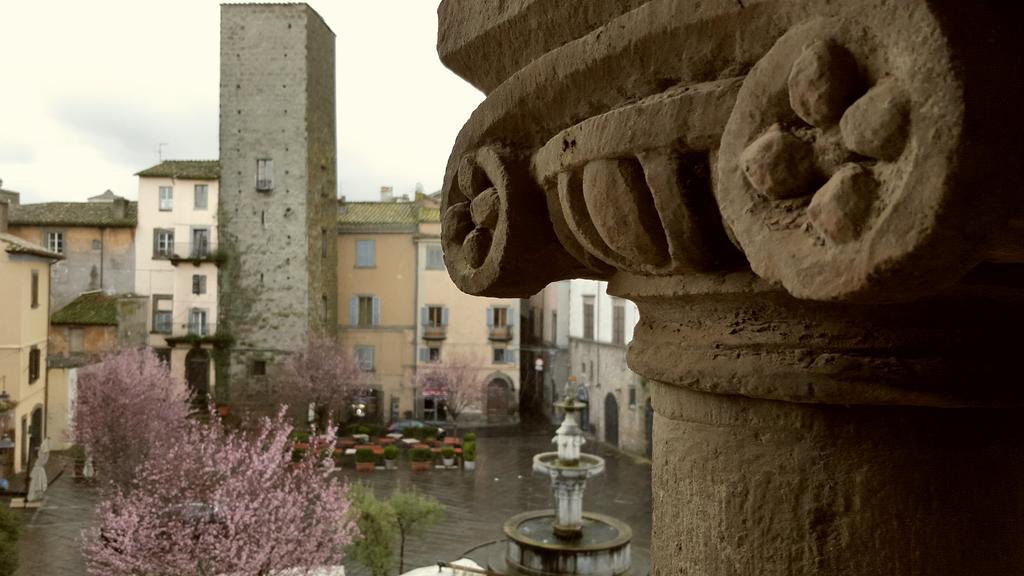 B&B A Piazza Del Gesu Viterbo Exterior photo
